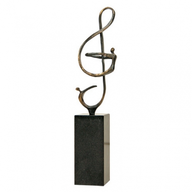 Sculpture The key 19cm