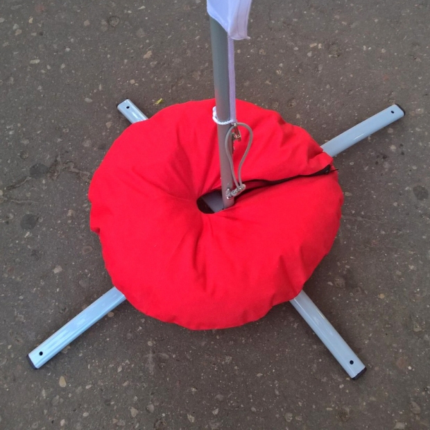 Pludmales karogs ar individuāla dizaina druku
